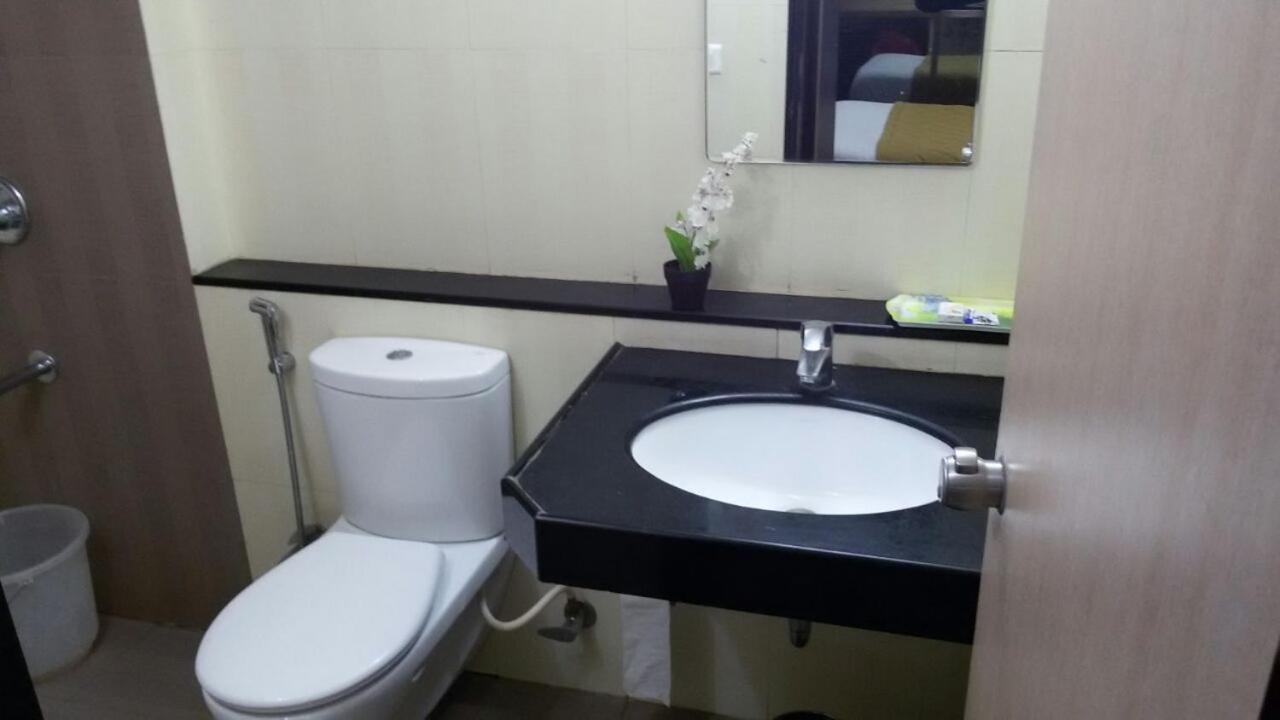Royal Service Apatment Pimpri-Chinchwad Exteriér fotografie